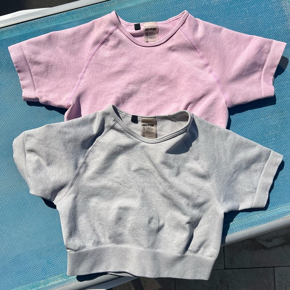 Listing is for Two(2) BO+TEE workout tops size SM